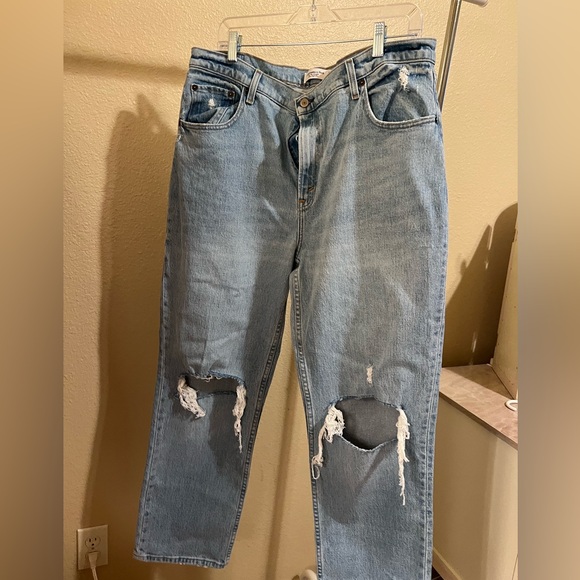 Abercrombie & Fitch 90s Straight Ultra High Rise - Picture 4 of 4